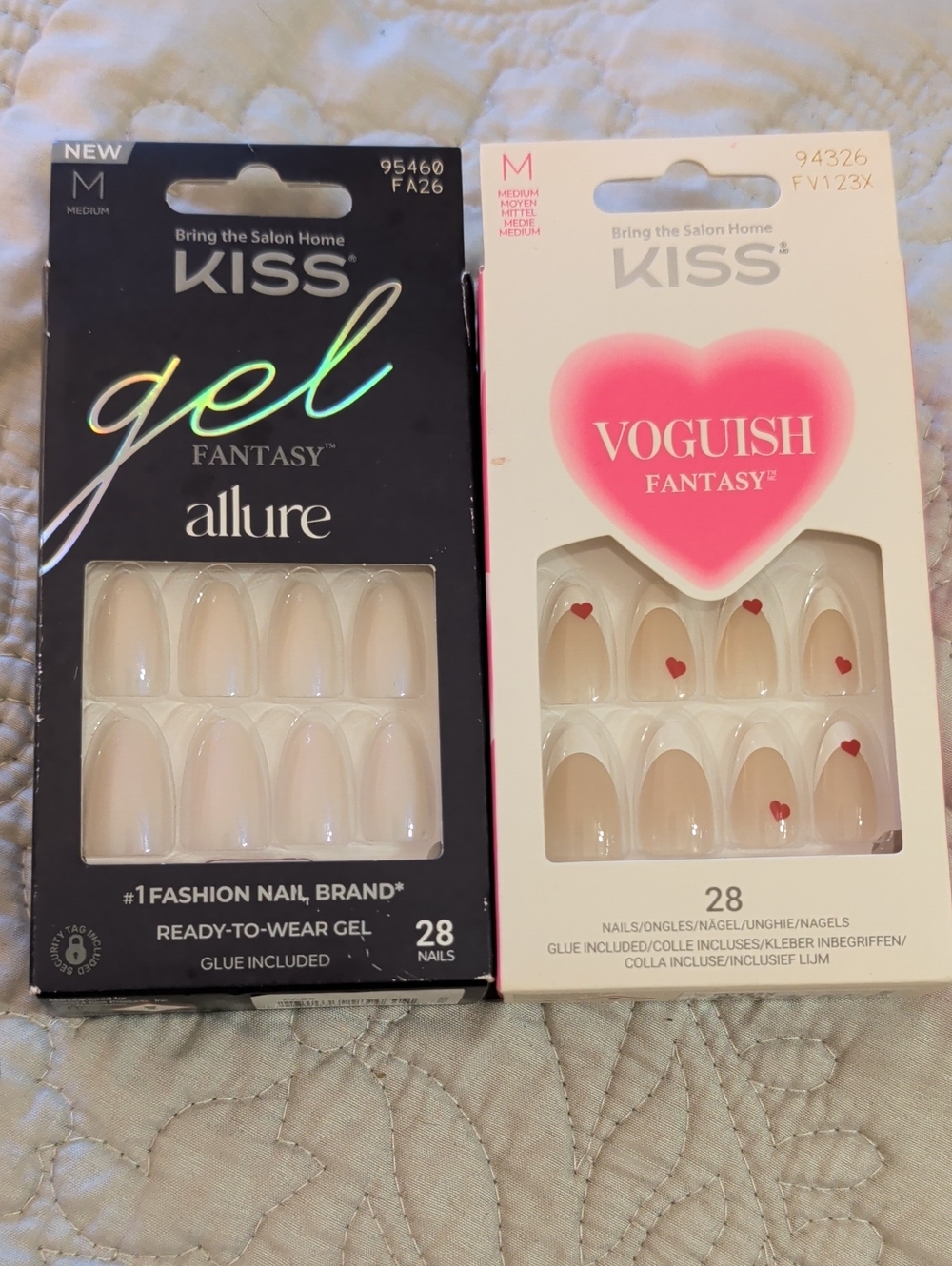 KISS  Gel Fantasy And Voguish Fantasy Sets (Press-on Nails) Medium Length